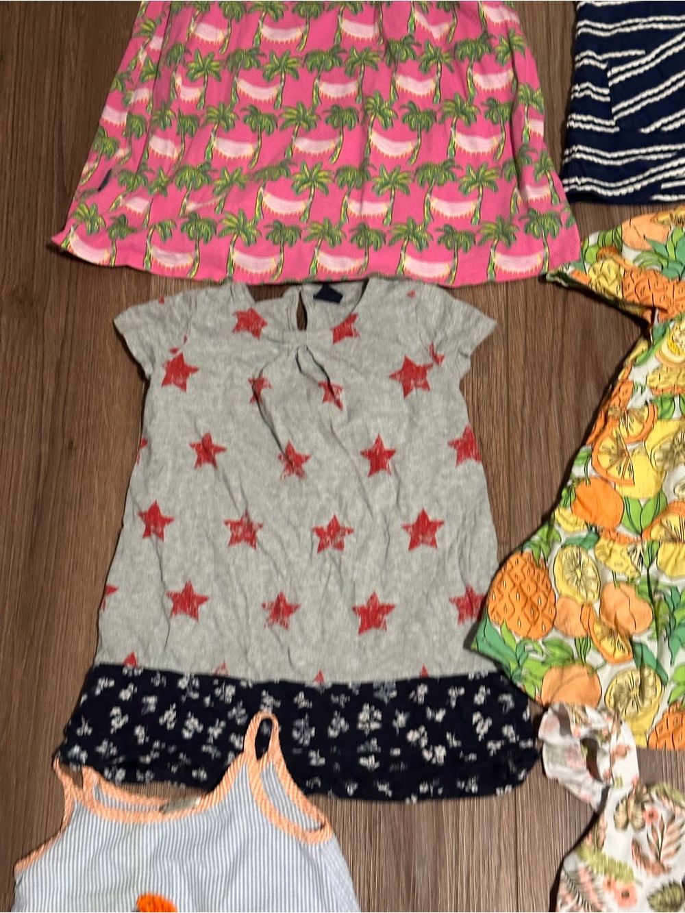 Bundle of Girls 4T Short Sleeve Dresses by Various Brands - Picture 2 of 14
